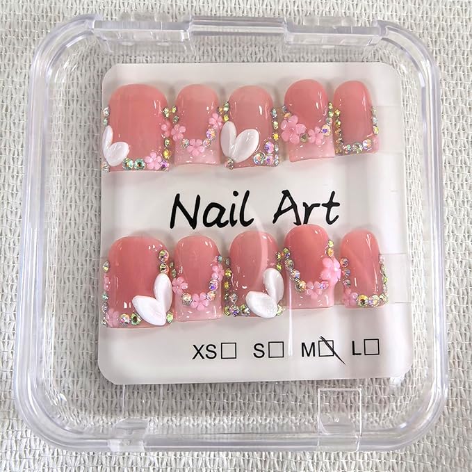 Handmade Press on Nails Square Short Fake Nails Pink French Tip with 3D Flower Designs Rhinestones Glossy luxury Cute Acrylic Nails for Women 10pcs (Size M）