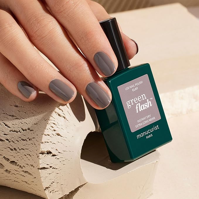 Manucurist Green Flash Gel Polish - Clay (Taupe) - UV & LED Gel Nail Polish - 12-Free, Bio-Sourced (84%) - Professional Manicure - 15 ml