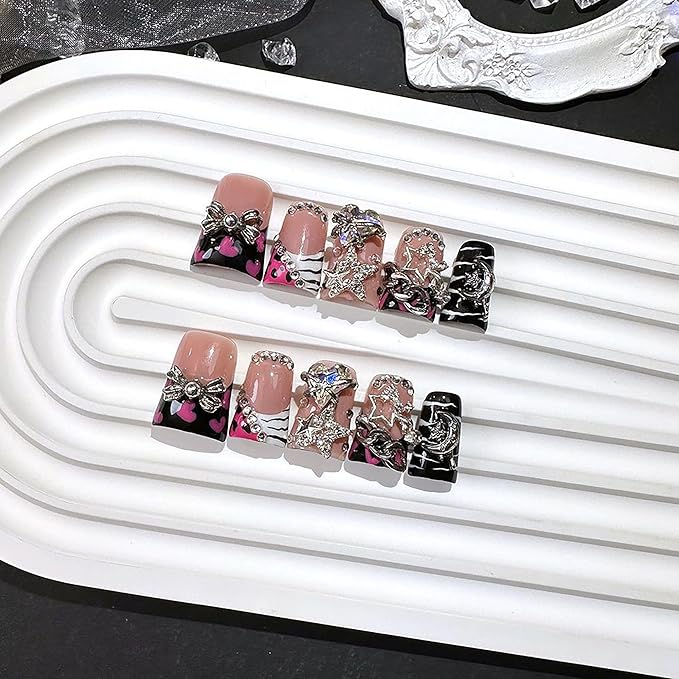Handmade Short Duck Press on Nails Luxury 3D Unique Reusable ABS Material Fake Nails Black French Tip False Nails with Charms Designs Sparkly Glossy Glue on Nail for Women 10Pcs (Size M)