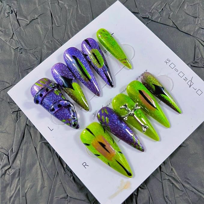 Press on Nails Handmade Nails 10Pcs Dark Gothic Style Manual Press on Nails Colorful Eyes Fake Nails for Women Party Holiday Photo Size M