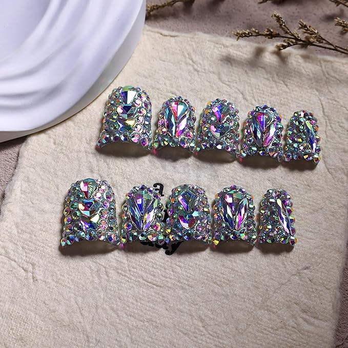 10Pcs Handmade Rhinestone Press on Nails Short Duck Fake Nails with Rhinestone Design Full Cover False Nails Short Hand Made Press on Nails Reusable Stick on Nail Artificial Glue on Nail for Women (M)