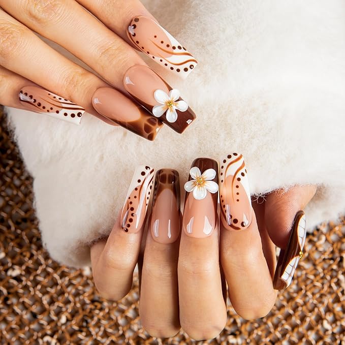 LOVFUL Short Press on Nails Latte Art | Handmade Acrylic Press ons| Reusable Fake False Nails | Square Classic Regular 1.3in | H667-M