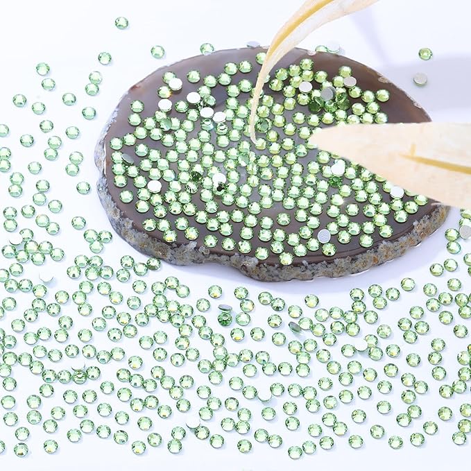 Light Green Flatback Rhinestones, Glass Rhinestones for Nail Art and Craft, Glue Fix, Loose Crystal Gemstones(Lt.Green, SS10, 2880pcs, 2.7-2.8mm)