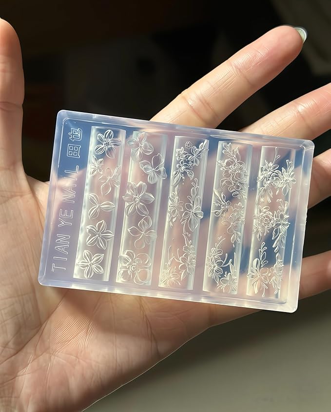 Spring Bloom Nail Mold Silicone Floral 3D Design Tray for Resin Gel DIY Manicure Embellishment Craft Making