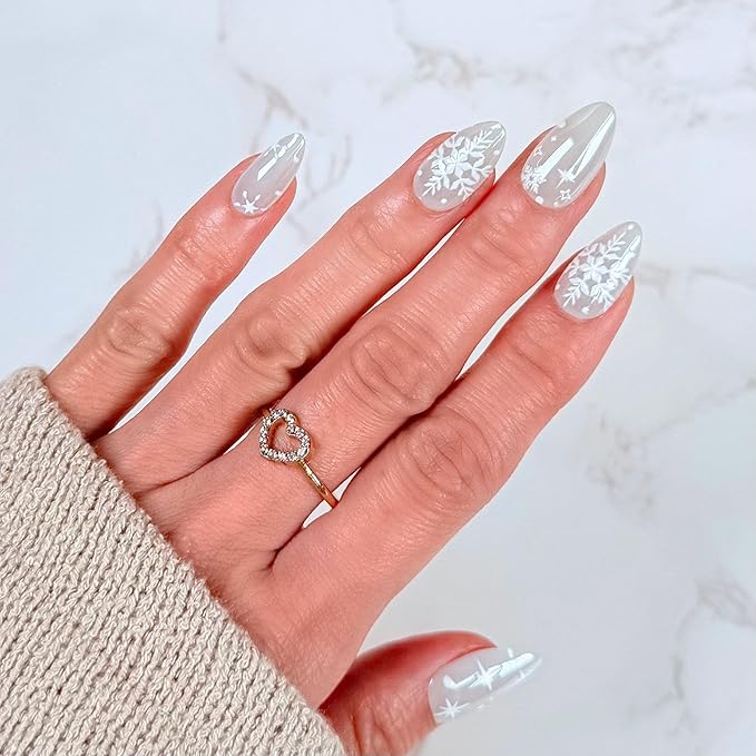 Maniology Press-On Nails Snow Bunny | Short Almond Shape Nail Tips – Snowflakes, Winter-Themed Manicure Designs, Reusable, Durable & Easy Application, 30-Piece 15 Sizes False Nails Kit