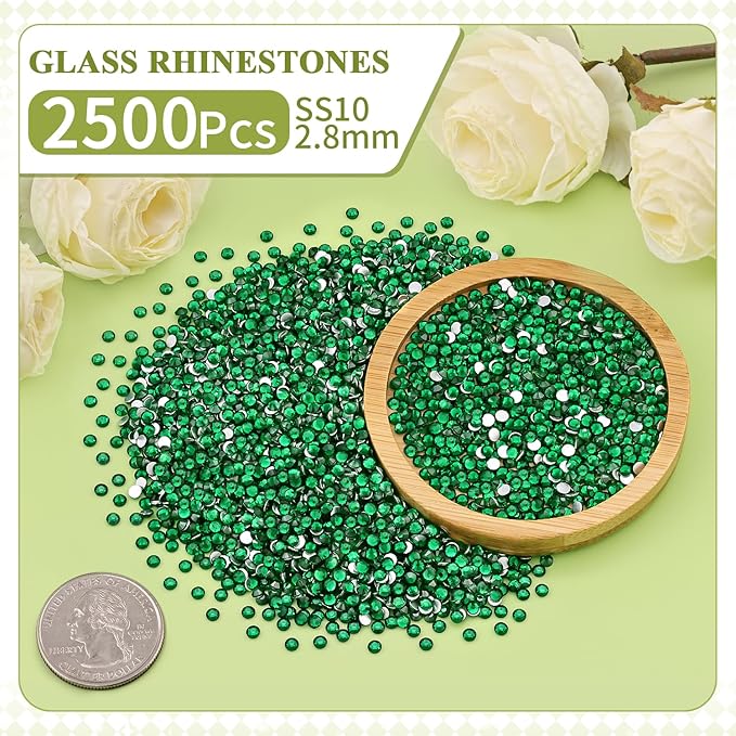 2500PCS SS10/2.8mm Crystal Rhinestones (Emerald Green) with 2Pcs 10ml B7000 Jewelry Glue, Bedazzling Flatback Glass Rhinestones for Crafting, Gems Diomand Charm for Tumbler Shoes Clothing Mug Nail Art