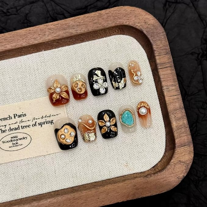 Handmade Press on Nails Square Short Fake Nails with 3D Flower Charm Designs Black Glossy Cute Acrylic Nails for Women 10pcs (Size M）