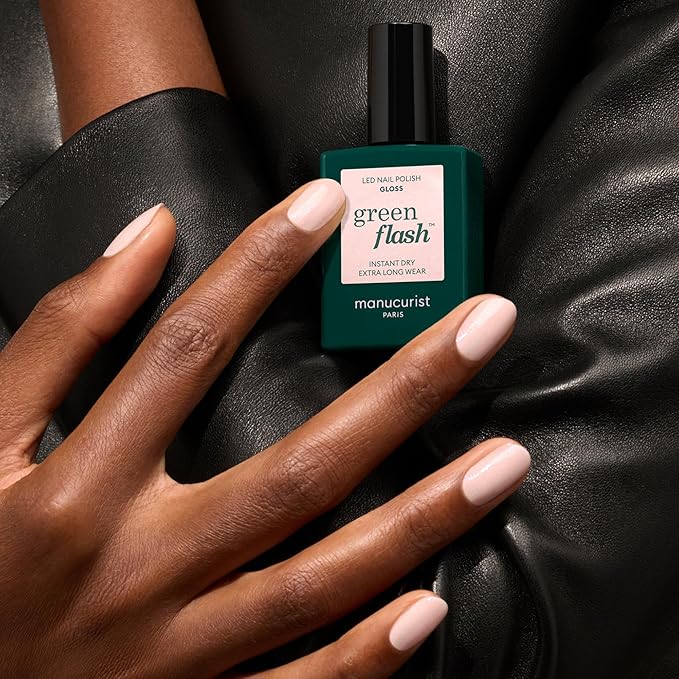 Manucurist Green Flash Gel Polish - Gloss (Iridescent White) - UV & LED Gel Nail Polish - 12-Free, Bio-Sourced (84%) - Professional Manicure - 15 ml