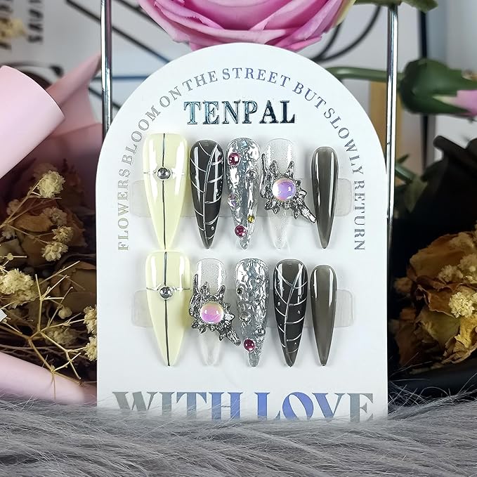 Gothic Black-Grey 3D Metallic Press on Nails Long Stiletto,Gems Chains Hand-Painted Fake Nails with Soft Gel,Halloween Party Vampire Nails,Edgy Rhinestone Y2K Nail Kit with Tools 10pcs(XS)