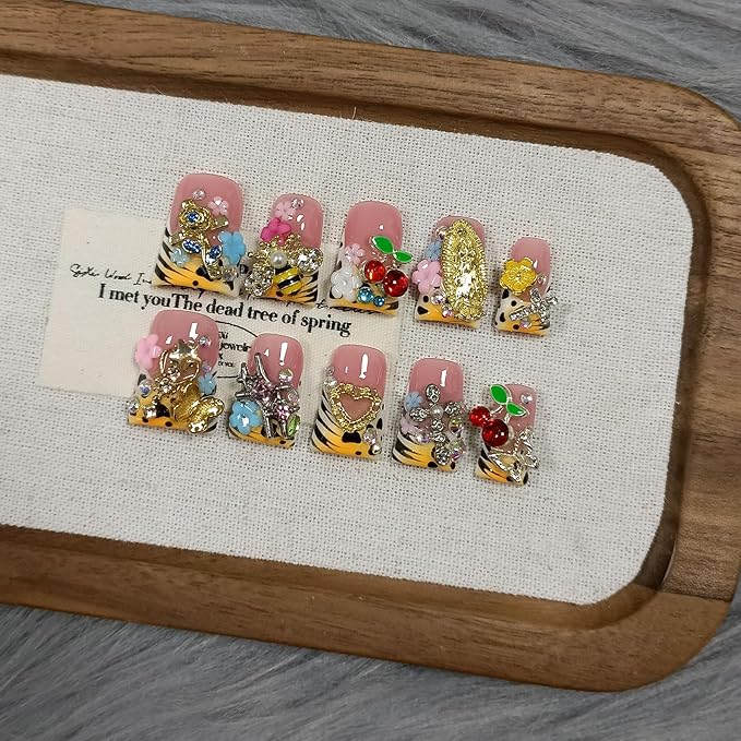 Short Duckbill Press on Nails,Pale Yellow French Tip Fake Nails with 3D Bee & Fairy Charms,Glossy 10PCS Halloween Glue on Duck Nails Kit,Glitter Icy Cottagecore Y2K False Nails for Women(S)