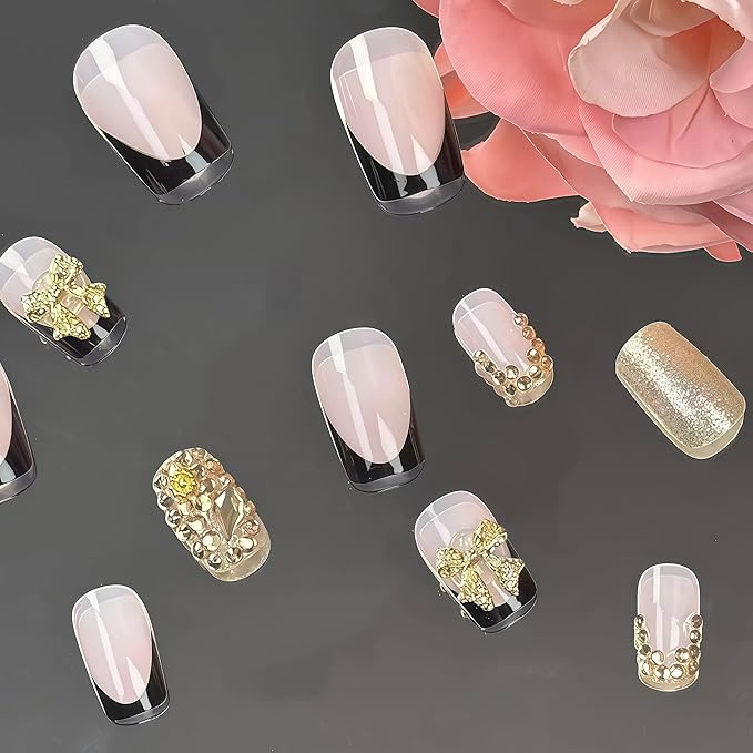 24Pcs Bow Charms Bling Press on Nails Short Black Gold Fake Nails Square Glue on Nails French Tip Rhinestone Luxury False Nails Gold 3D Bow Acrylic Nail Black French Tips Stick on Nail Kit for Women
