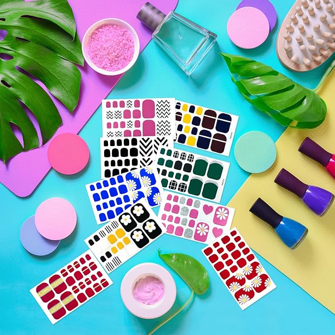 660 Pieces 30 Sheets Toe Nail Polish Strips Nail Stickers Full Nail Wraps Self Adhesive Nail Art Stickers Nail Strips for Women Girl Nail Accessories with Nail File
