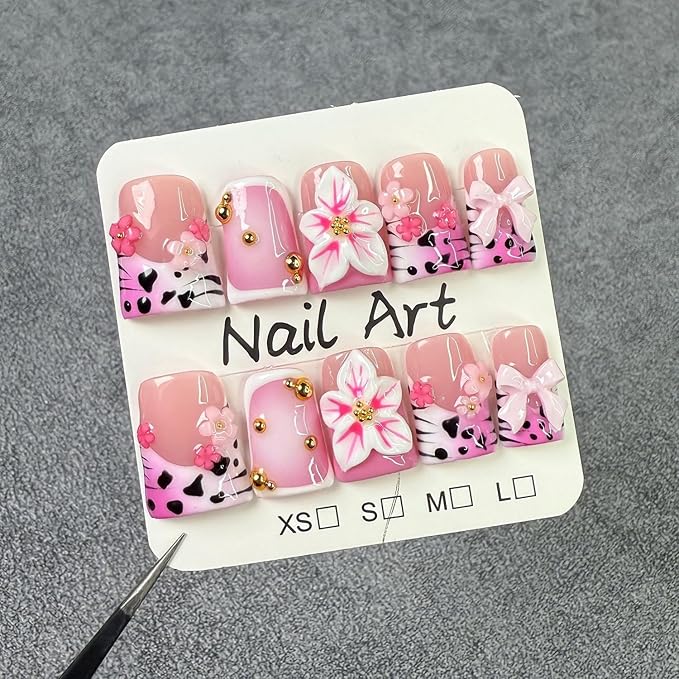 Handmade Press on Nails Short Duck 3D Pink White Floral Designs Gradient French Tip Fake Nail Muti-Layer Gel Thicked Acrylic False Nails Luxury Flower Press on Nails for Women（S）