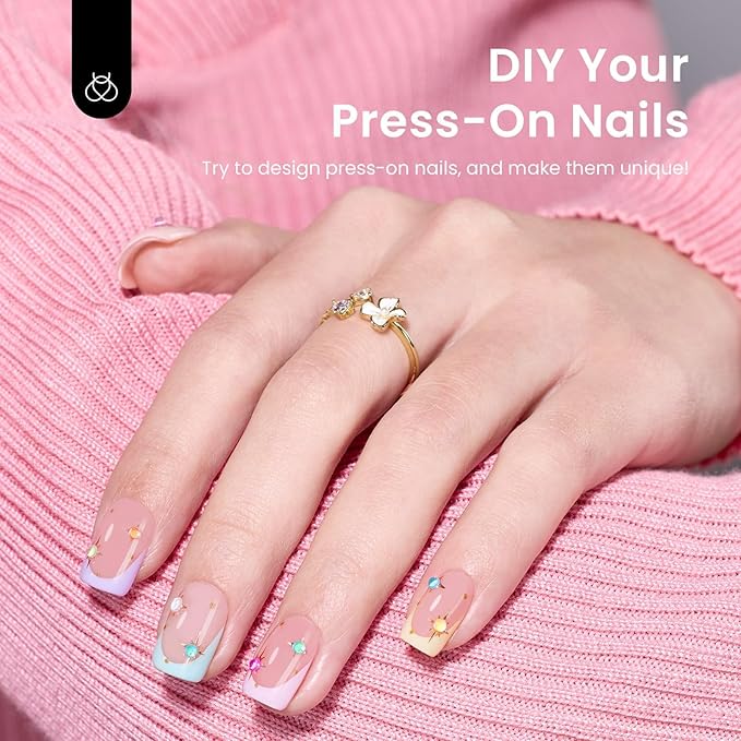 Beetles Spring Press On Nails 224 Pcs 7 Colors, French Tip Nails Short Square Classic Fake Nail Tips, Pastel Romance Macaron Soft Gel Nails False Nails Art DIY For Women