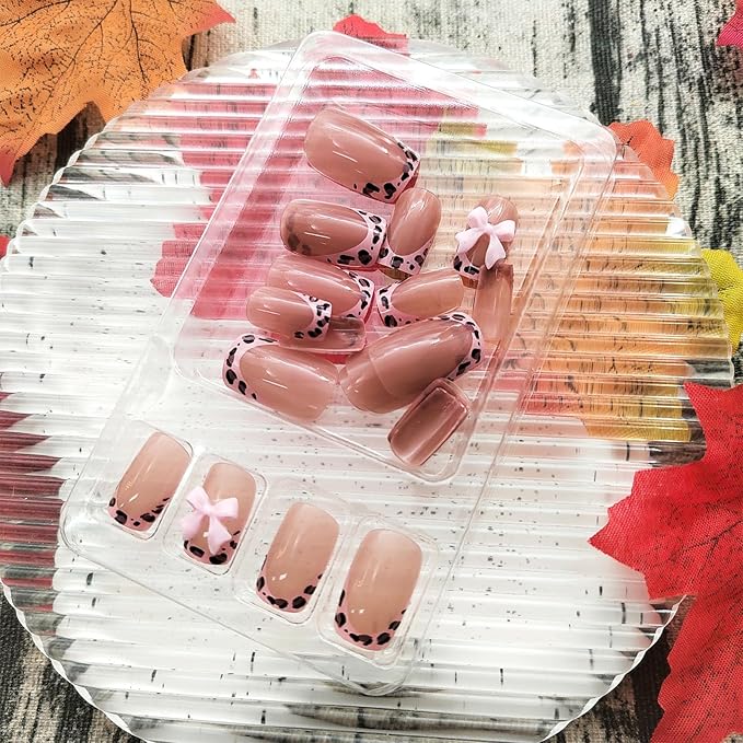 Press on Nails Medium Square Leopard French Tip Fake Nails with Bow Desings Nude Glue on Nails Glossy False Nails Press ons Acrylic Stick on Nails for Women 24 Pcs