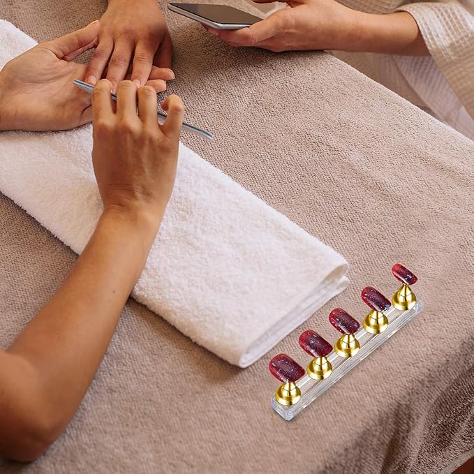 Blulu 2 Sets Nail Stand for Press on Acrylic Nails Display Practice Magnetic Fake Nail Holder for Painting Nails for False Fingernail Manicure Tool Home DIY Salon Supplies(Gold)