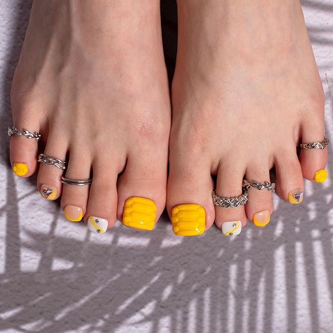 LOVFUL Press on Toenails Yummy French Tip | 20 PCS Free Size Toe Nails | Reusable Fake Nails for Toe | T131