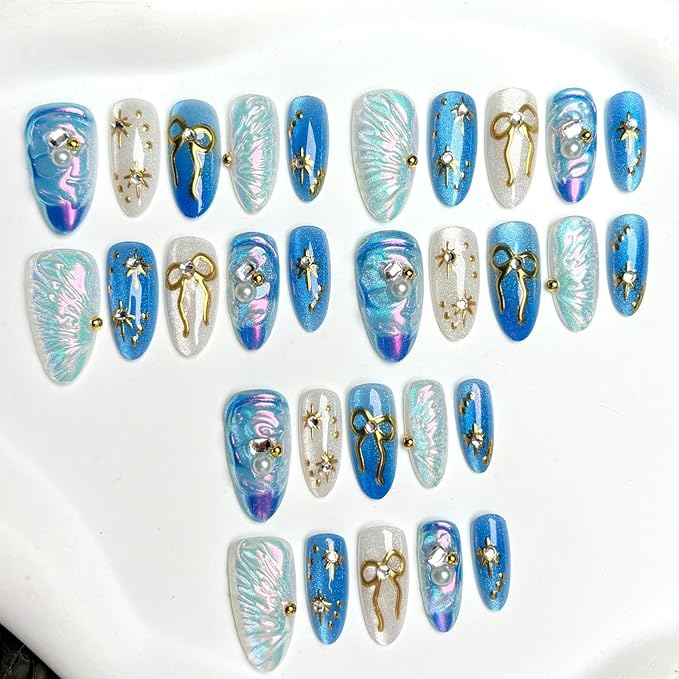 30Pcs Handmade Press on Nails Ocean Shell Holographic Fake Nails with 3D Gold Beads Starfish Bow Pearl Designs Medium Almond False Nails Glossy Full Cover Artificial Acrylic Nail for Women