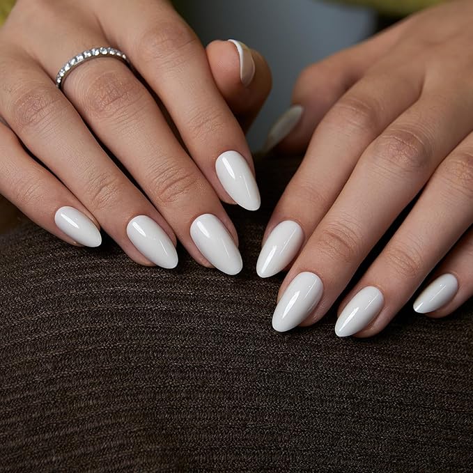 CurvLife Press On Nails – 30Pcs Soft Gel Almond Fake Nails, Reusable Glue On Nail Kit with Adhesive Tabs, Natural Fit & Salon-Quality for Women & Girls (Cream Whisper)