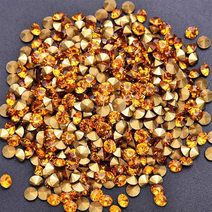 1440pcs Rhinestones Round Point Back Crystal Gem Glass Diamante Rhinestones Nail Art Decoration Jewelry Finding Beads Craft Gems (Gold, 1.5mm)