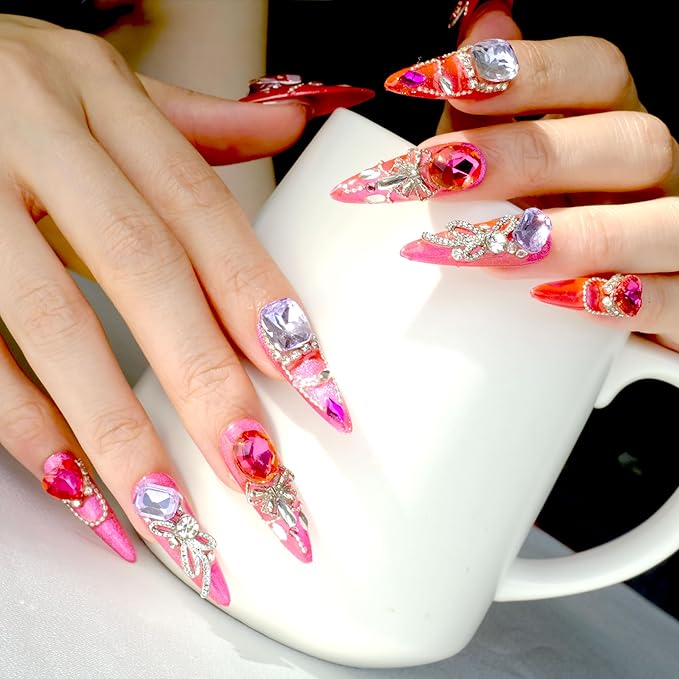 [GLORS] Luxury Press-On Nails, Pink Glitter False Nails with Rhinestones and Pearl Chain in Long Stiletto, 10 Pieces (L, LS)