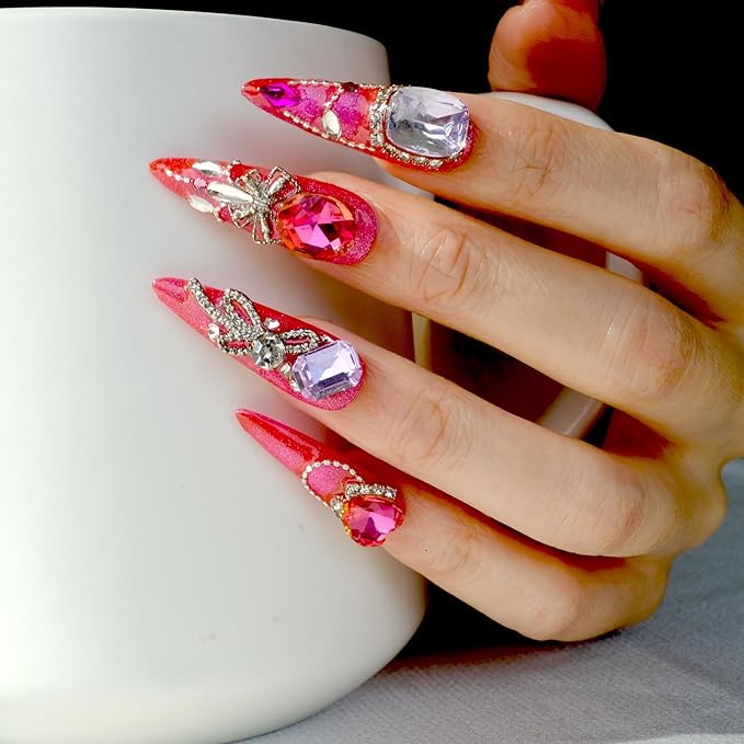 [GLORS] Luxury Press-On Nails, Pink Glitter False Nails with Rhinestones and Pearl Chain in Long Stiletto, 10 Pieces (S, LS)