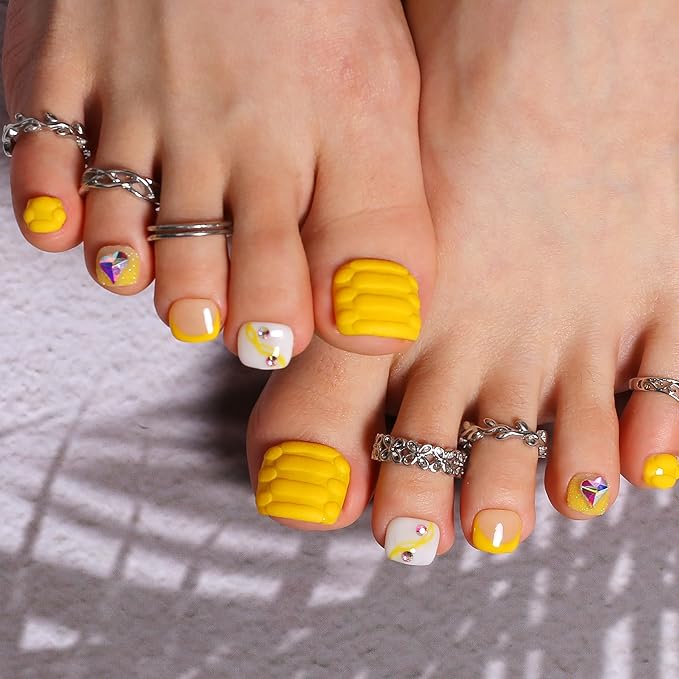 LOVFUL Press on Toenails Yummy French Tip | 20 PCS Free Size Toe Nails | Reusable Fake Nails for Toe | T131