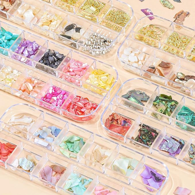 5 Boxes 3D Nail Art Crushed Sea Shell Irregular Iridescent Natural Abalone Seashell Slices Starfish Metal Sea Star Conch Moon Triangle Rivet Gems(sea Shell kit)