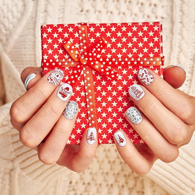 Whaline 6 Pieces Christmas Nail Art Stamping Plates Kit Christmas Tree Snowflakes Gingerbread Sweater Image Stamp Templates Holiday Nail Art Plates for Xmas DIY Print Manicure Salon Design Gift