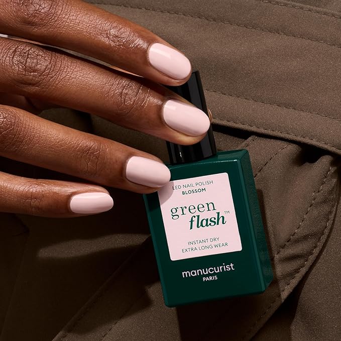 Manucurist Green Flash LED Light Pink Blossom Gel Nail Polish - Vegan, 12-Free, Plant-Based - Strengthens and Protects the Nail - Gel Polish - Made in France - 0.5 fl oz