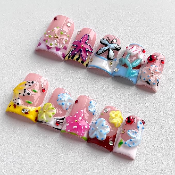 French Tip Press on Nails Handmade Short Duck 3D Flower Thick Acrylic Nails Cute False Nails with Floral Ladybug Butterfly Designs Glossy Fake Nail Sturdy Art Spring Press on Nail 10Pcs(S)