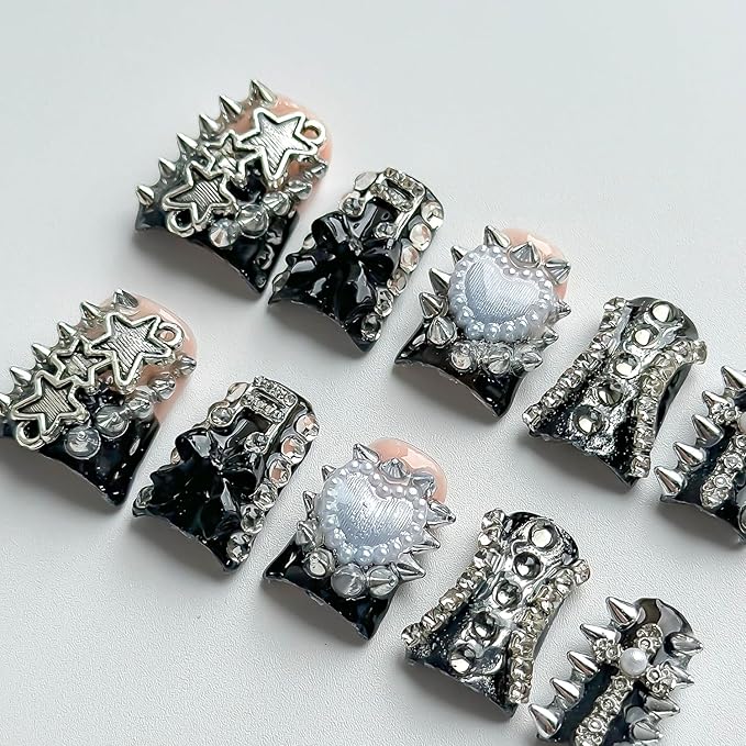 Luxury Press on Nails Short Duck Handmade 3D Unique Reusable ABS Material Fake Nails Black French Tip False Nails with Designs Stars Rhinestones Heart Glossy Glue on Nail Thick Acrylic Nail(S)