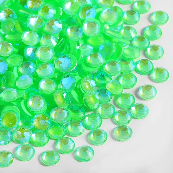 Beadsland 1440pcs Flat Back Crystal Rhinestones Round Gems for Nail Art and Craft Glue Fix, Luminous Green, SS10,2.7-2.9mm