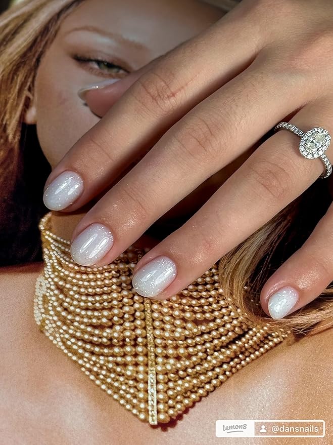 Dan's Nails Rubber Base Gel Polish Coat (Silvered White)