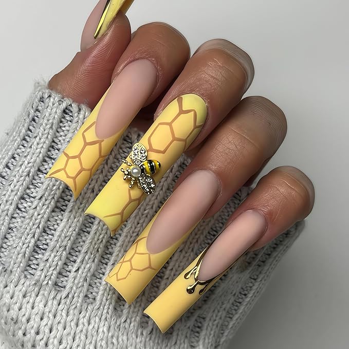 100PCS Nail Charms and Gems Gold Bee Yellow Flower for Nails Design，3D Daisy Y2k Nail Jewels Bulk Nail Art Decor Set