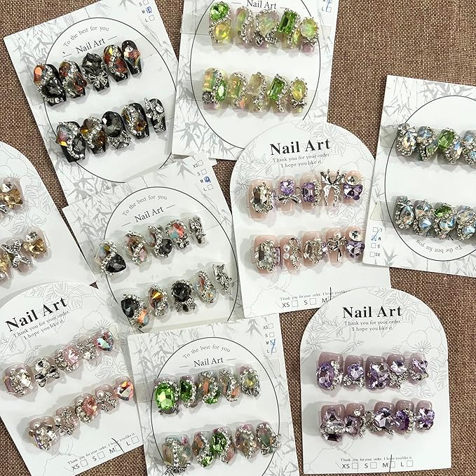 2Packs (20Pcs) Short Press on Nails Mystery Box Random Handmade Nails Manicure Charms Fake Nails Art Nail Kit press on nails for Women Party Holiday Photo Size M 1.5-2.5CM