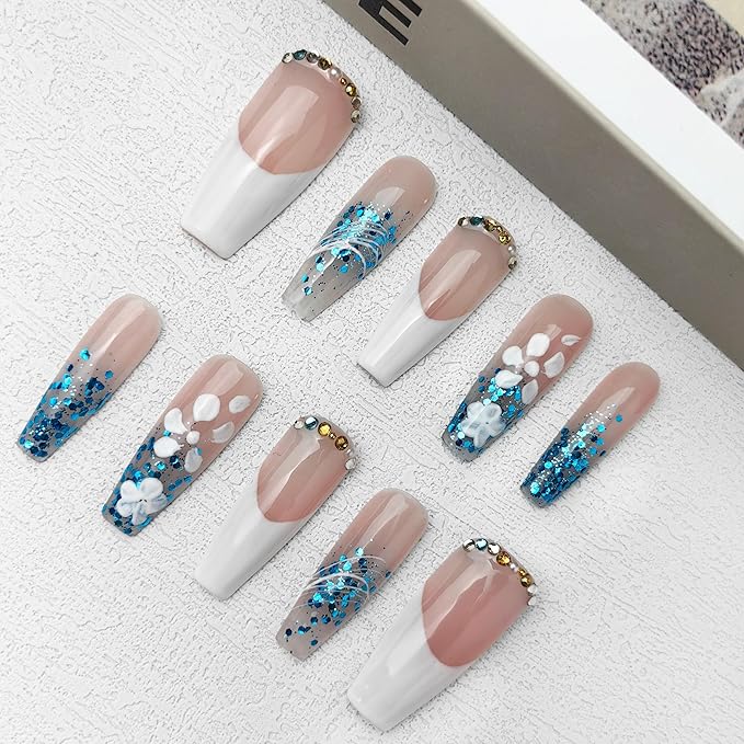 2025 100% Handmade Nails Reusable Medium Press-on Nail French Hand Painted Petals Full Coverage False Nail Set for Women (French-style Petal, Medium)