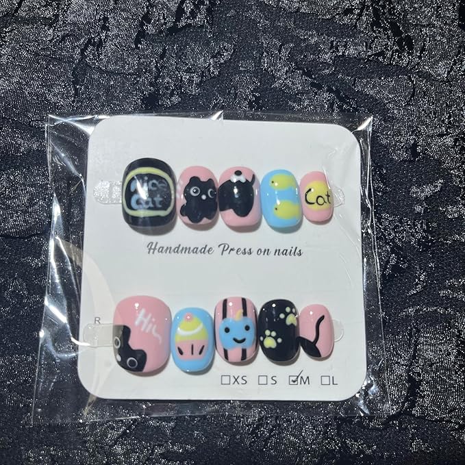 Short Press on Nails Handmade Nails 10Pcs Cute Style Manual Nail Art Black Cat Fake Nails for Women Party Holiday Photo 2.5CM Size S