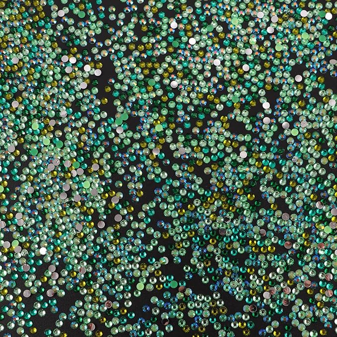 4500Pcs Flatback Rhinestones for Crafts, 3mm Green Crystals Rhinestone, Resin Flatback Glitter Gems Nail Diamonds Rhinestones for Clothes Accessories DIY